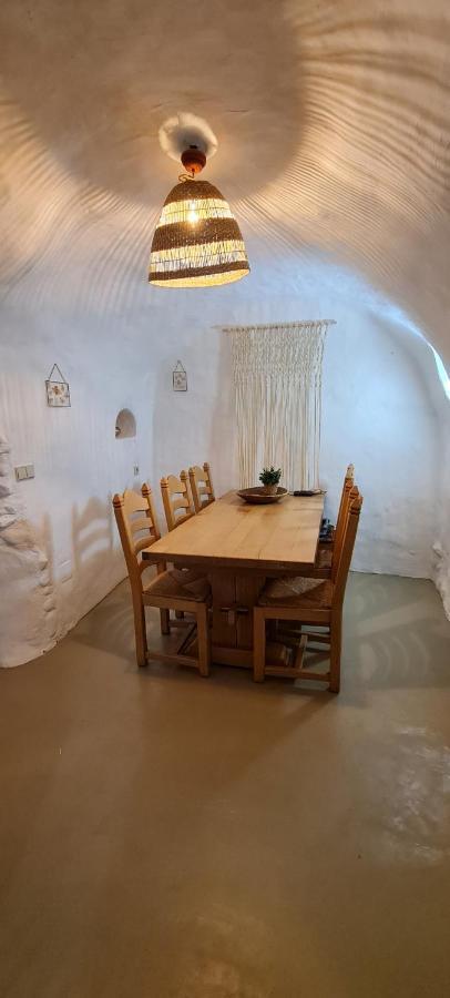 Cuevas Los Coloraos - La Residencia Villanueva de las Torres Екстер'єр фото