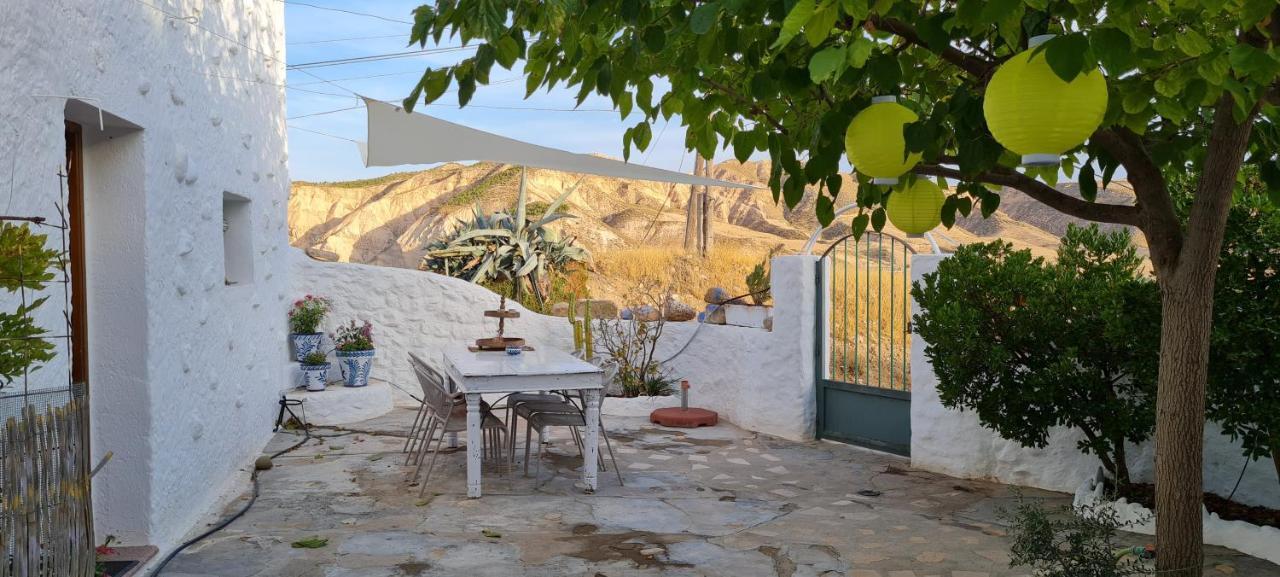 Cuevas Los Coloraos - La Residencia Villanueva de las Torres Екстер'єр фото