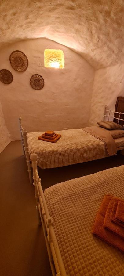 Cuevas Los Coloraos - La Residencia Villanueva de las Torres Екстер'єр фото